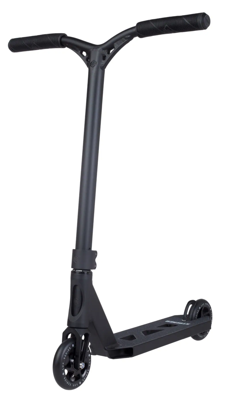 Striker Lux Youth Stunt Scooter Schwarz